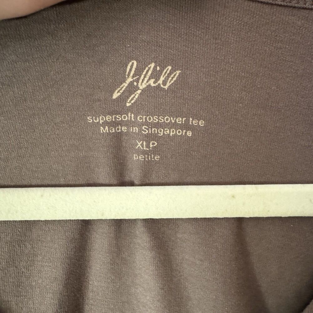 J Jill SuperSoft Crossover Tee XL Brown Shirt Super Soft Classic Casual V-Neck - Picture 2 of 12